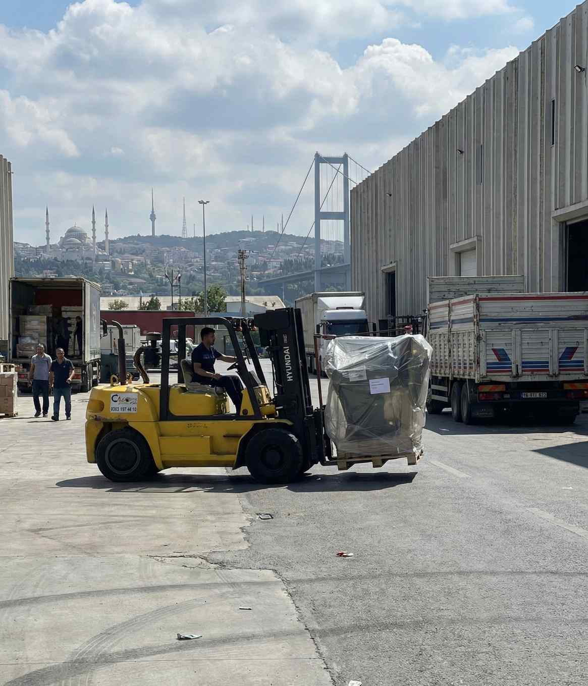 İstanbul kiralık akülü forklift hizmetleri: Canbey